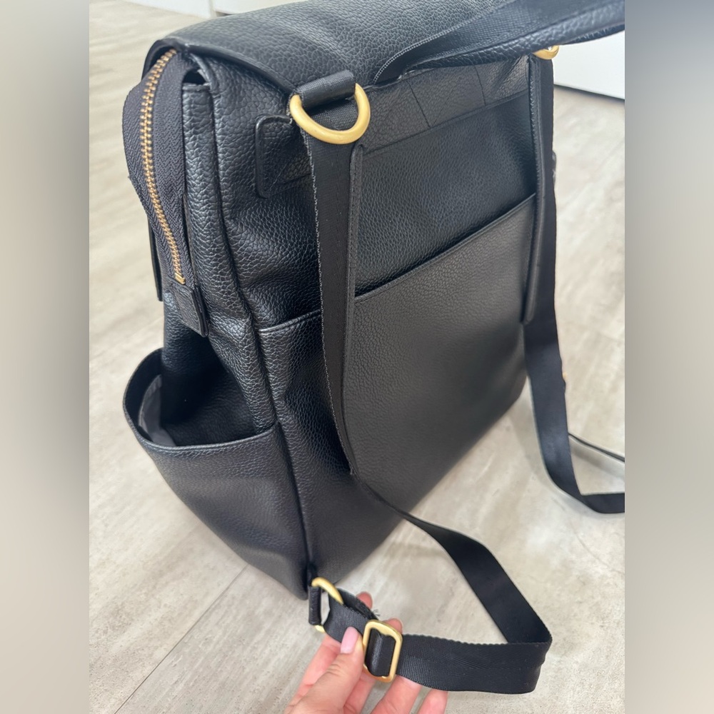 Freshly Picked Diaper Bag - Picture 5 of 12